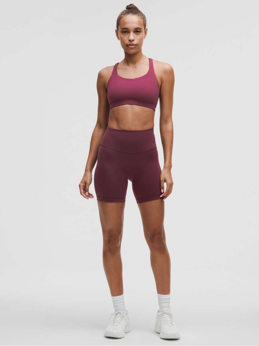 Lululemon Wunder Train High-Rise Short 6" size  0 garnet